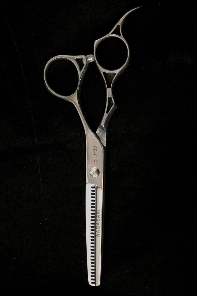 NAGASAKI MAKAS 61 NO resmi